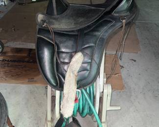 Horse saddle
