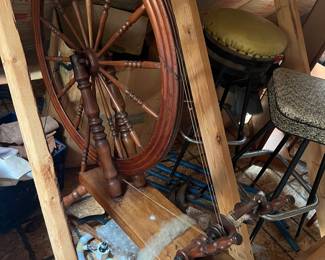 Spinning wheel 