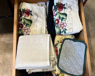 Kitchen towels