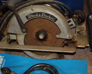 Black & Decker skill saw