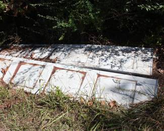 Pair metal 10' doors