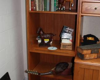 Wood 3 pc lighted book case/desk. 2 side pieces detach