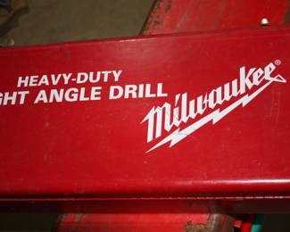 Milwaukee heavy duty right angle drill in case