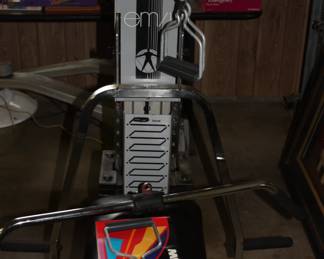 Marcy workout bench w/weights (complete)