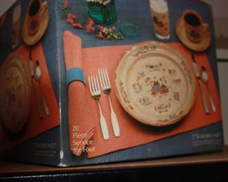 NIB 20 pc serving for 4 Heartland plates/salad/soup bowls/4 cups & saucers