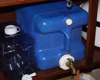 6 gal blue water jug