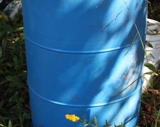55 gal blue drum
