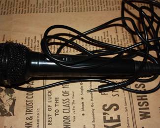 Lab Tec AM-22 microphone