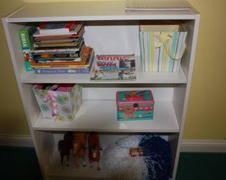 3 shelf wood book case