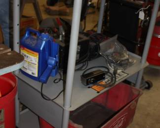 3-tray metal cart on castors