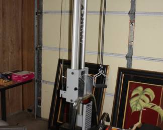 Marcy workout bench w/weights (complete)