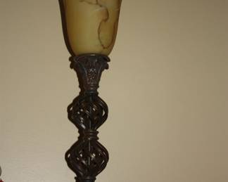 1 of 2 matching lamps