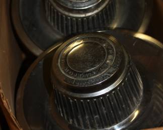 8- 1968-82 Chevy Rally center caps