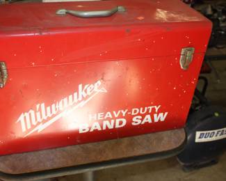 Milwaukee Heavy Duty Band saw