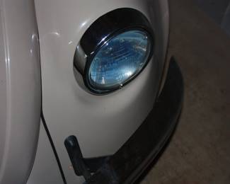 68 VW bug: Owned by gentleman in his 80's. Always garage kept and no rust. New Eagle GT P205/60 GR15 tires on new gold wheels. New: Fender flares/windshield/back glass & side glass/badges/rubber gaskets/ blinkers/bumpers & mounts/exhaust/outside mirror/head lights  NEW Interior: door panels/seats (front and rear)/head liner/carpet.