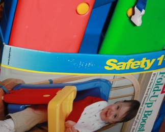 Space Saver Fold Up booster seat