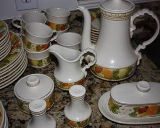 48 pc Vernon ware w/Metlock dishes