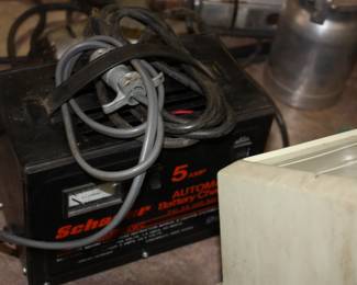 Schauer 5 amp auto battery charger