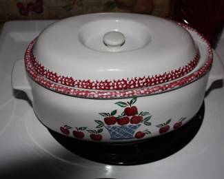 Apple motif cassarole