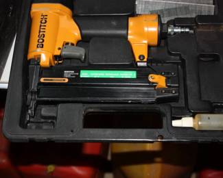 Bostitch pneumatic pin gun in case 