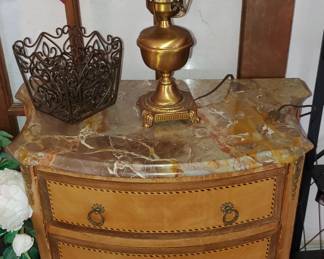 Victorian era marble end table