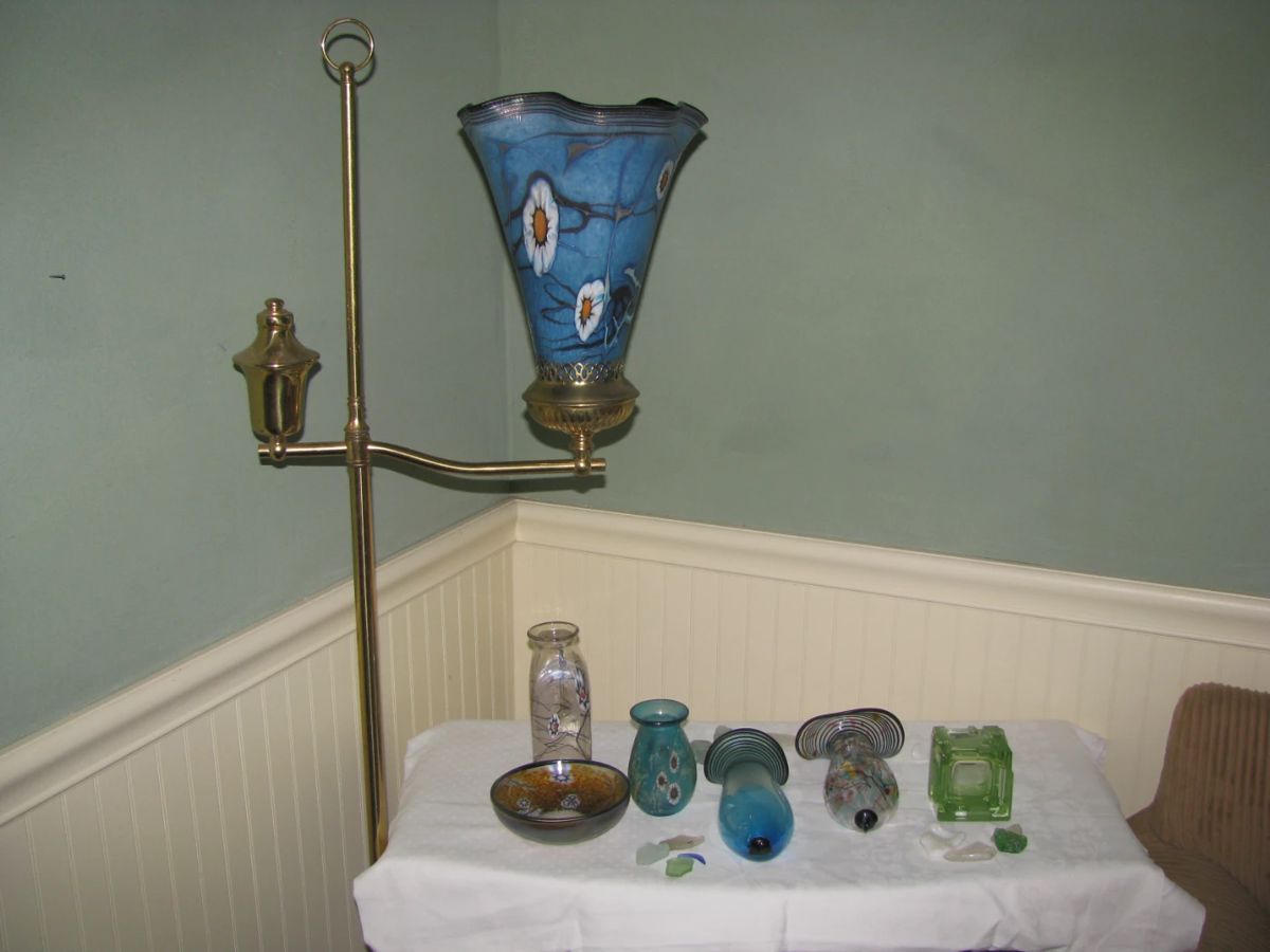 Art glass some by Herb Thomas including lamp
