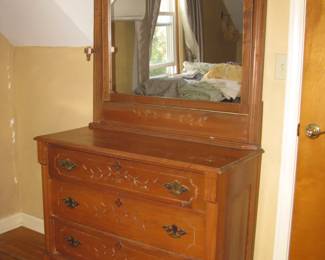Vintage dresser