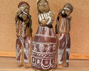 Handcrafted Peruvian Ceramic Figurine Set with Traditional Attire and Musical Theme