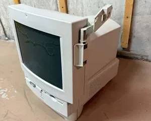 Vintage Apple Macintosh Color Classic CRT Monitor Computer 1993