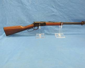 Lot 26. Henry Model H-001 .22 lever-action rifle. Ser.# 980156H. Shoots S, L, and LR. Includes a soft case.