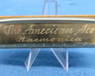 Lot 257. Hohner The American Ace diatonic harLotsmonica in the key of C. Sounds great.