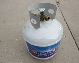 Lot 200. Full 20 lb. propane tank