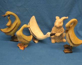 Lot 301. Birds, ducks, and more