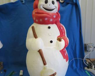 Lot 100. Blow Mold Snowman