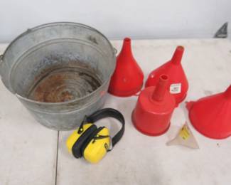 Lot 289. Galvanized bucket and funnels