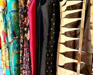 NWT Designer cothing
Silk, RLF, Chicos & More
Women’s Sizes 10-XL