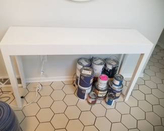 Parsons=style white lacquer foyer table
