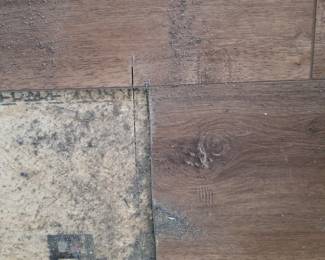 Floating flooring