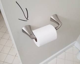 Toilet paper holder