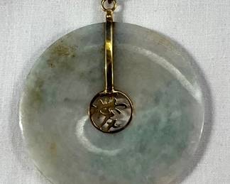 HST263- Lucky Pendant! 14k Gold & Jade Like Stone 