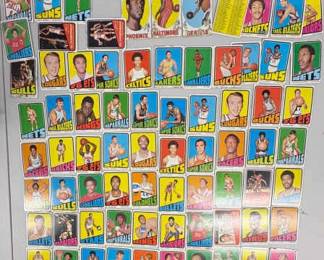 HST218- Various Vintage Basketball Trading/Collectible Cards