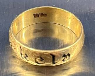 HST233- Beautiful 14K Gold Woman’s Ring 