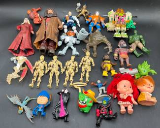 Action Figures & Toys