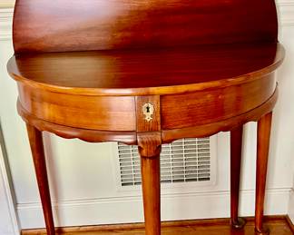 Demi Lune table
