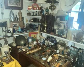 WALL TO WALL VINTAGE WESTERN ITEMS AND MORE!