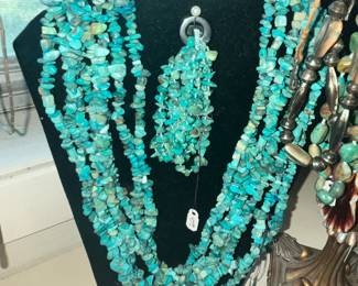 AND NOW THE TURQUOISE!