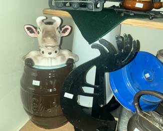 VINTAGE ELSIE THE COW COOKIE JAR & A KOKOPELI MAN