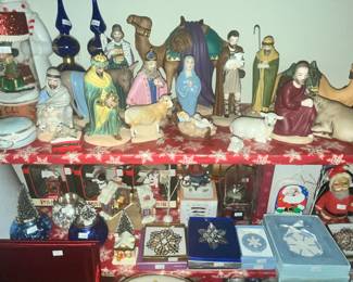 BEAUTIFUL 16pc. NATIVITY SET FROM HOLLAND