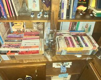 LOTS OF ROMANCE PAPERBACKS!