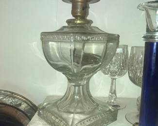 WE ESTIMATE OVER 100 OIL LAMPS IN THIS SALE!